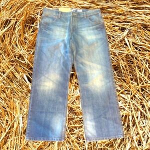 Wrangler Retro Relaxed Straight blue denim jeans  new NWT W35 L30